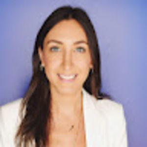 Meet your Posher, Chloe